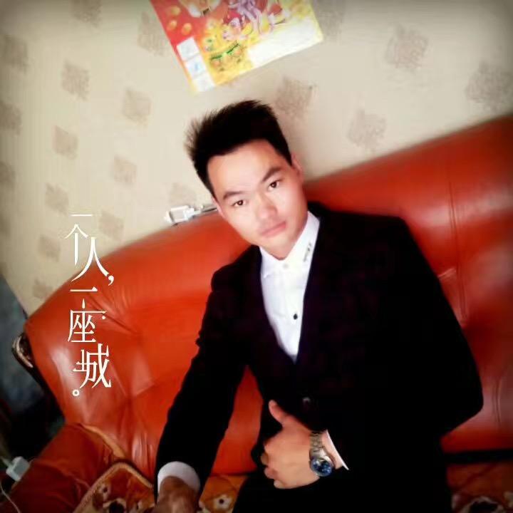 诚信货厢配件批发部