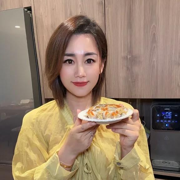 舟山味海鲜企业店小丫海鲜