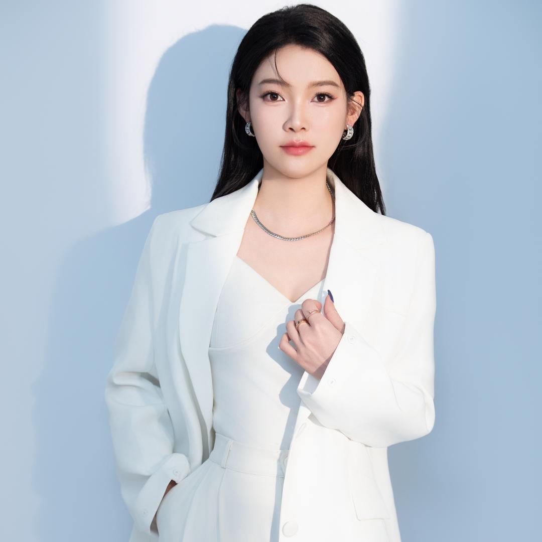 蓄财小西施