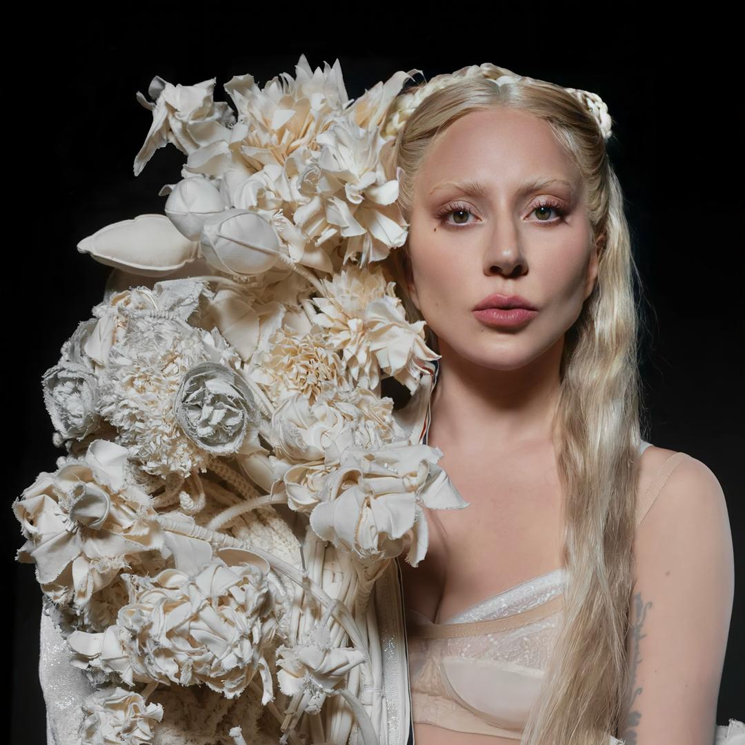 Gaga Crave™