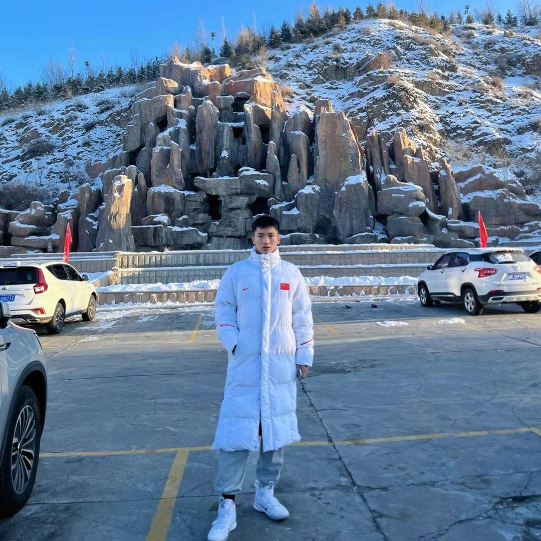 阿史羽毛球🏸
