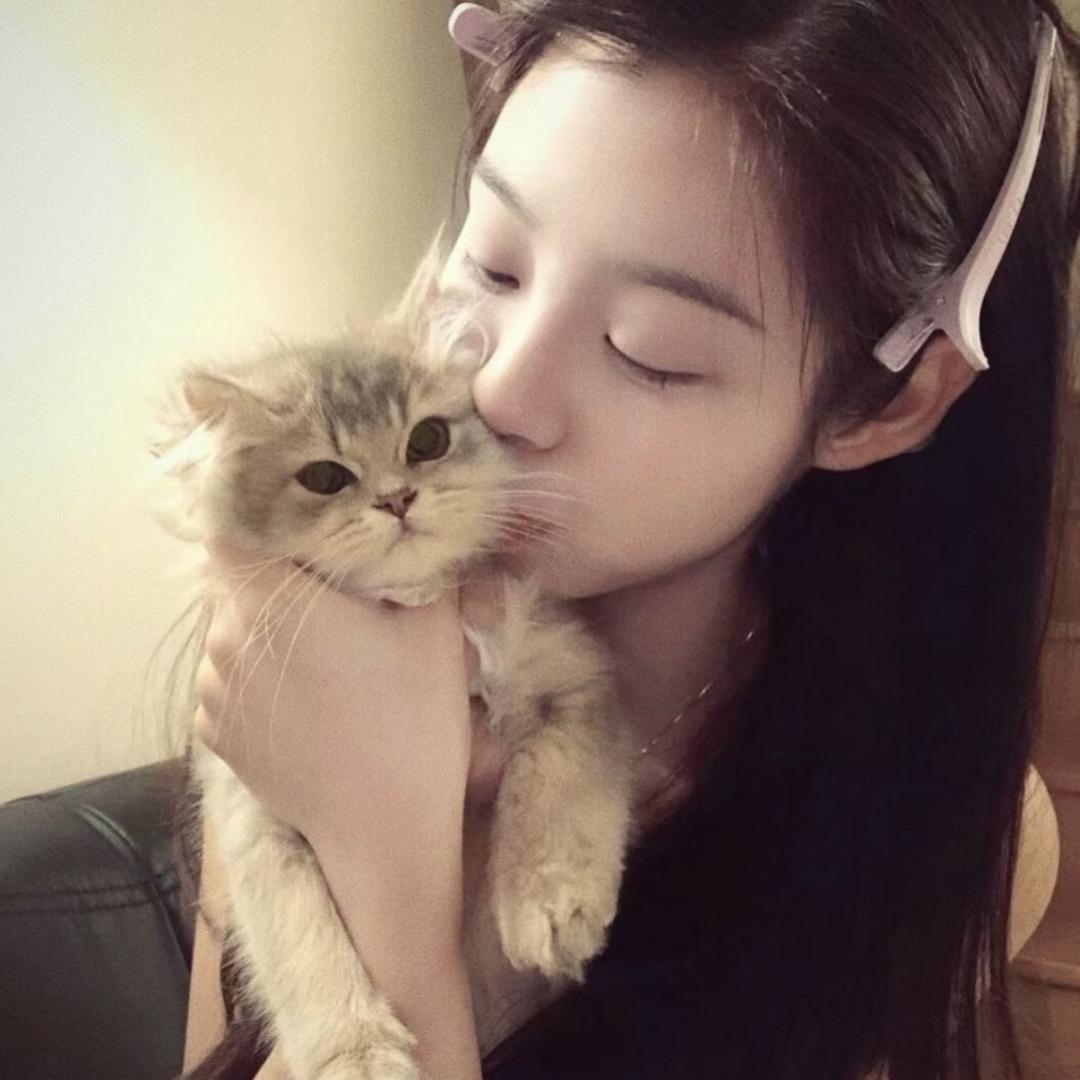 Yuovo.