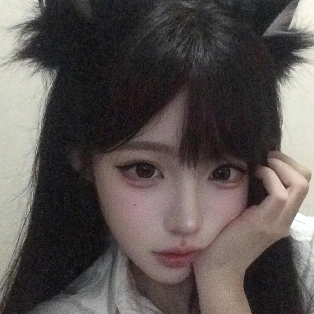 唐安琪。