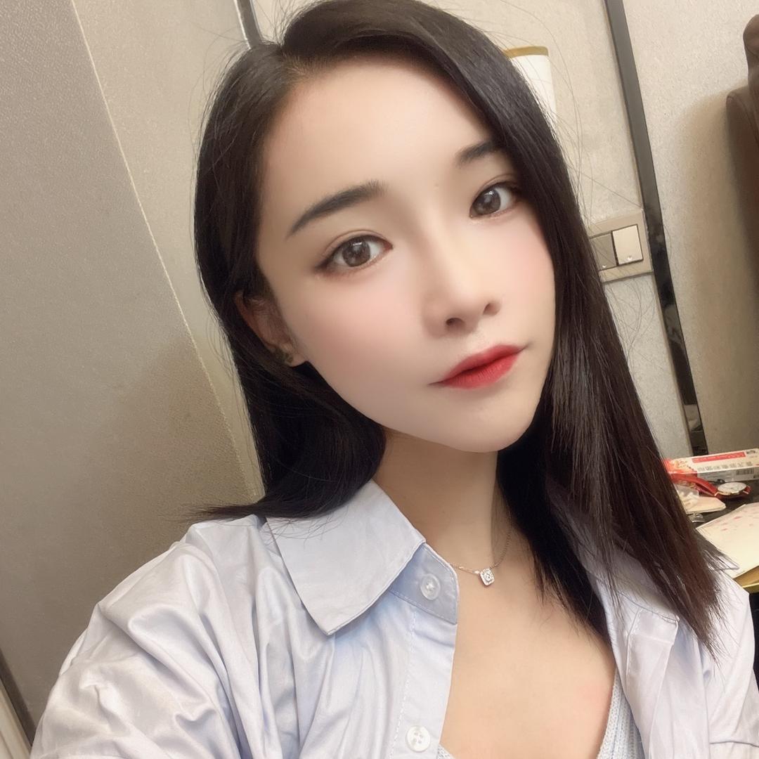 卖奶茶的小女孩👧