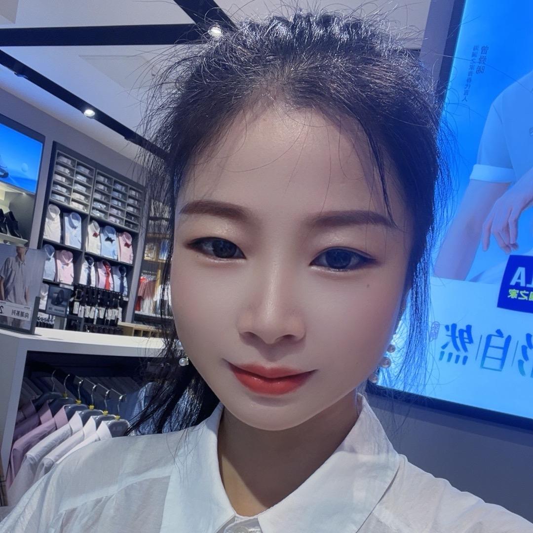 玲玲时尚穿搭