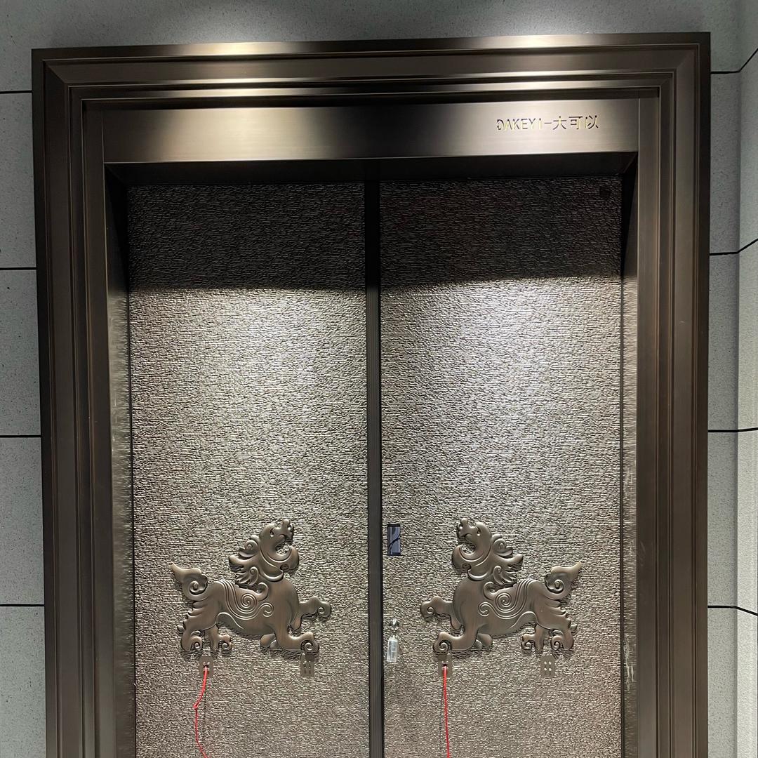 伟翔门业-赵晨翔