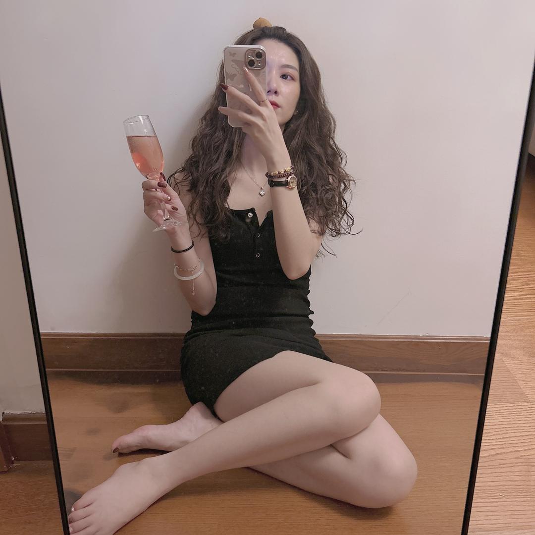· Vivi·ᰔᩚ