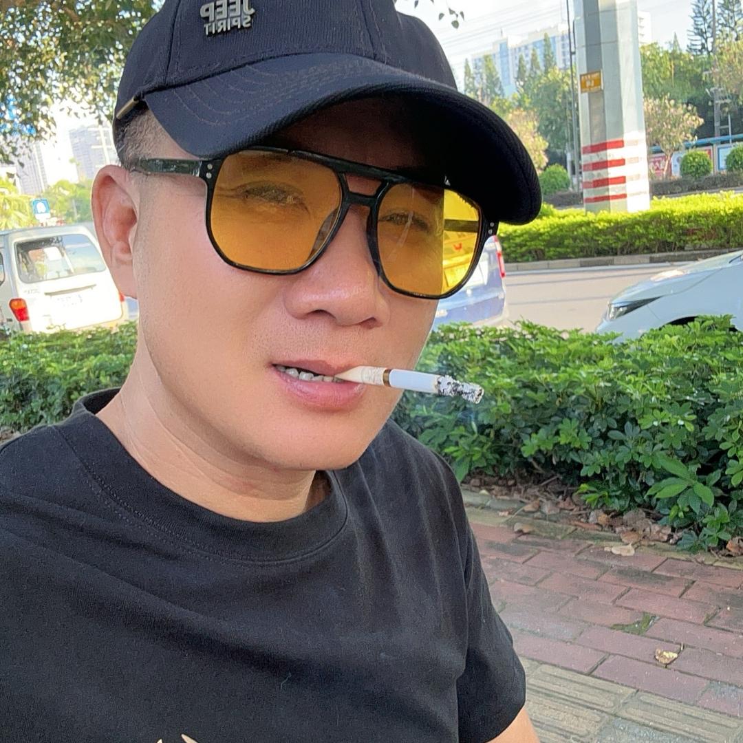 🇨🇳黄先生