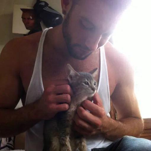 欧阳护农队-小飞