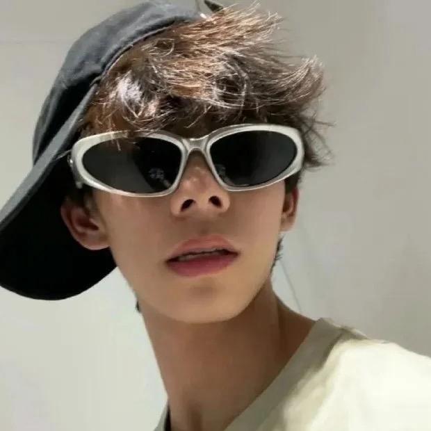 ？？？？？？……