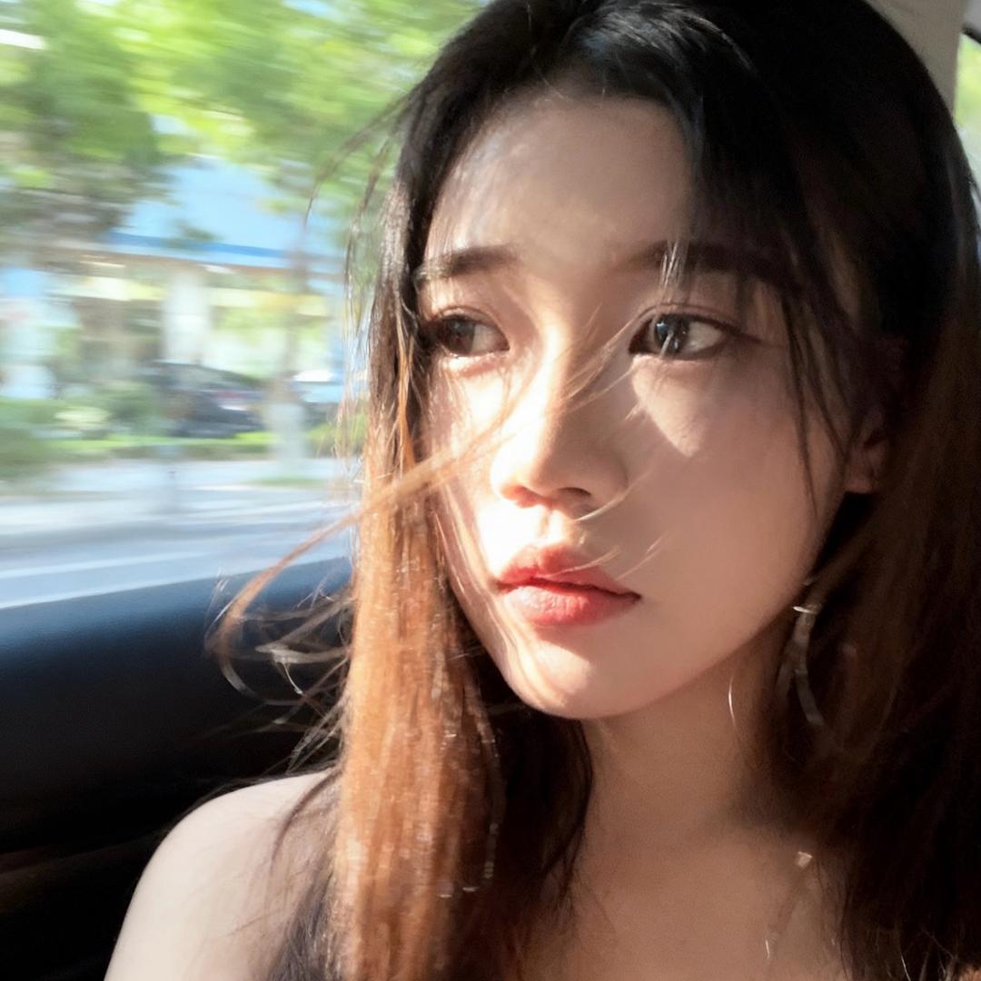 英子不想睡💞