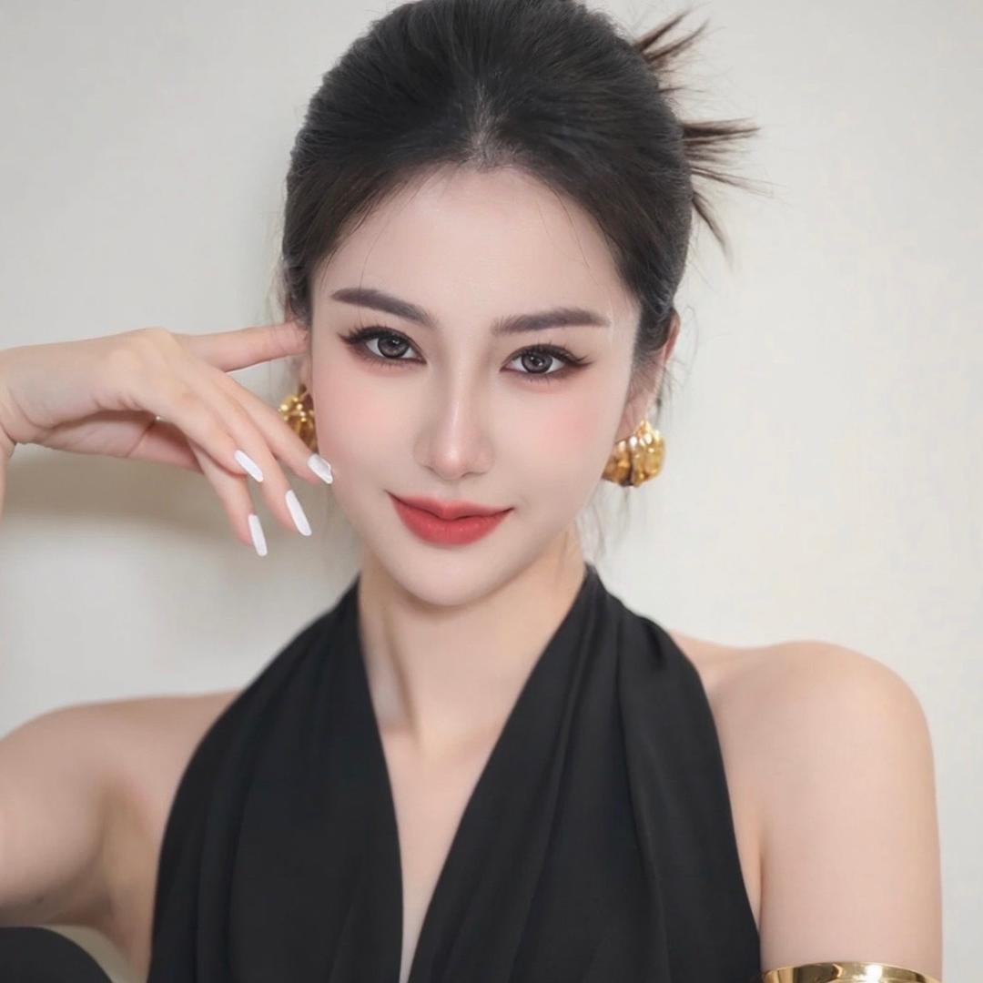 小莹子2349