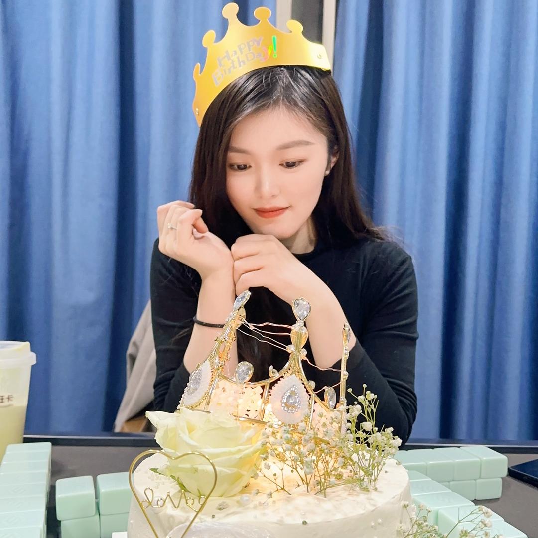 Cathy爱吃肉