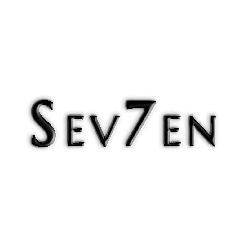 SEV7EN Studio穿搭号