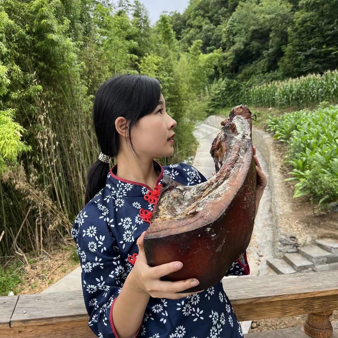 山婷腊味