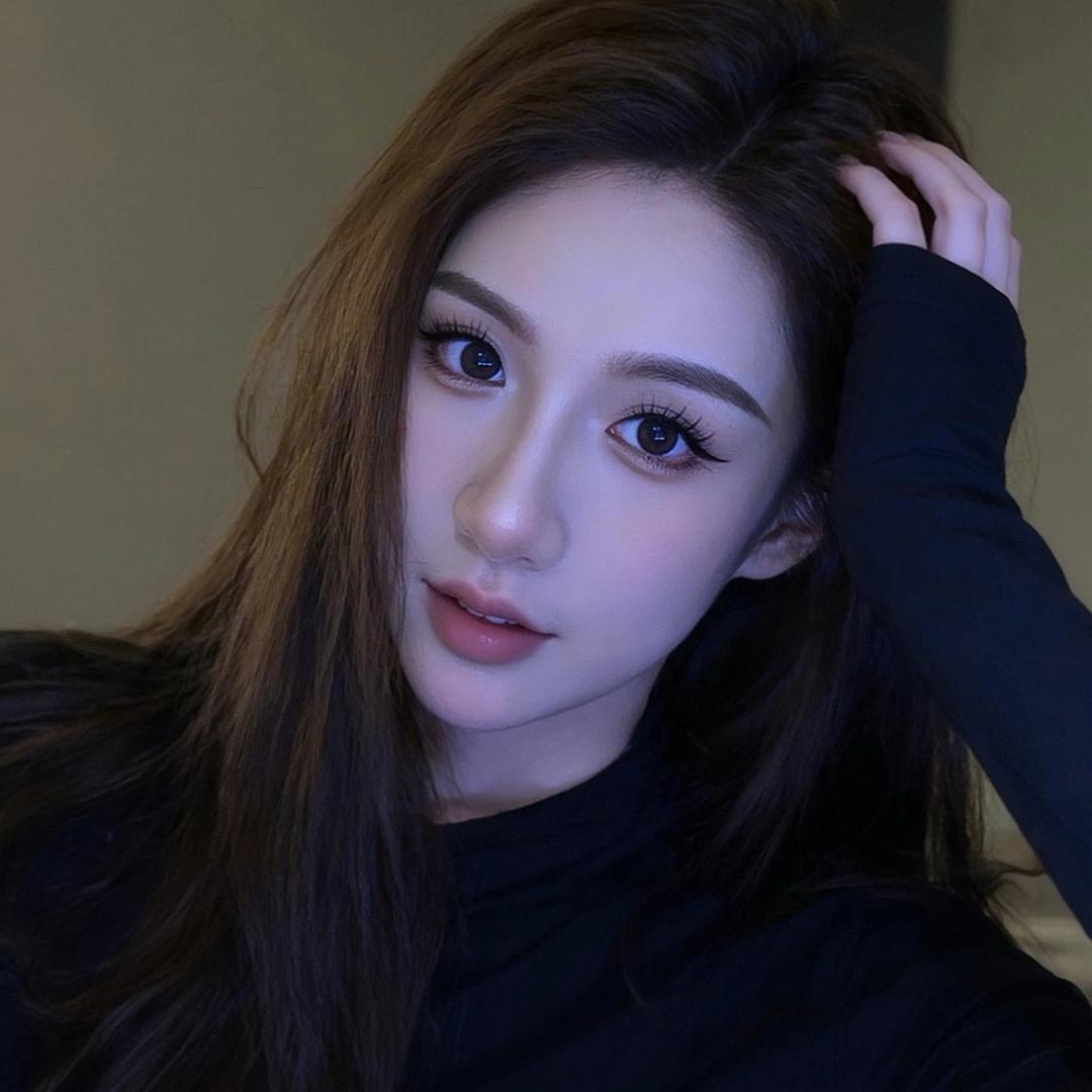 Yy.