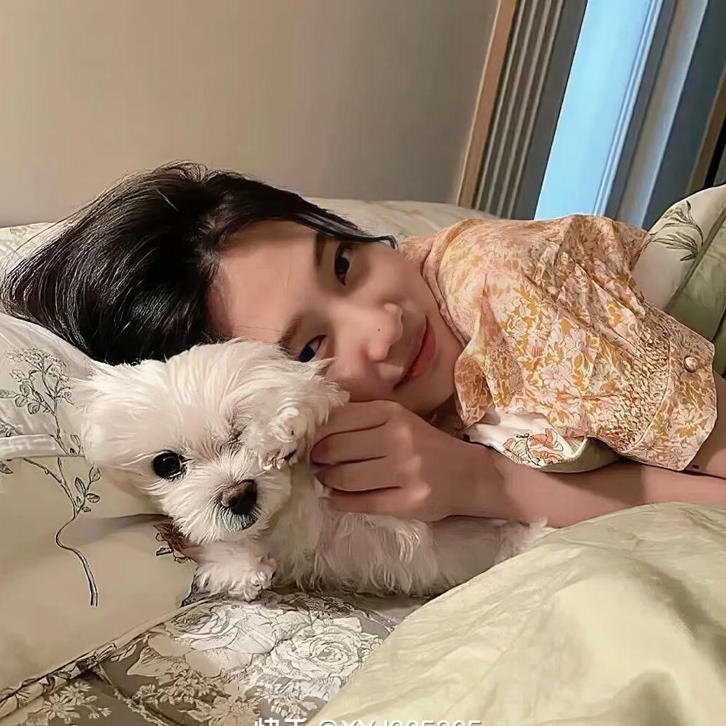 小美.