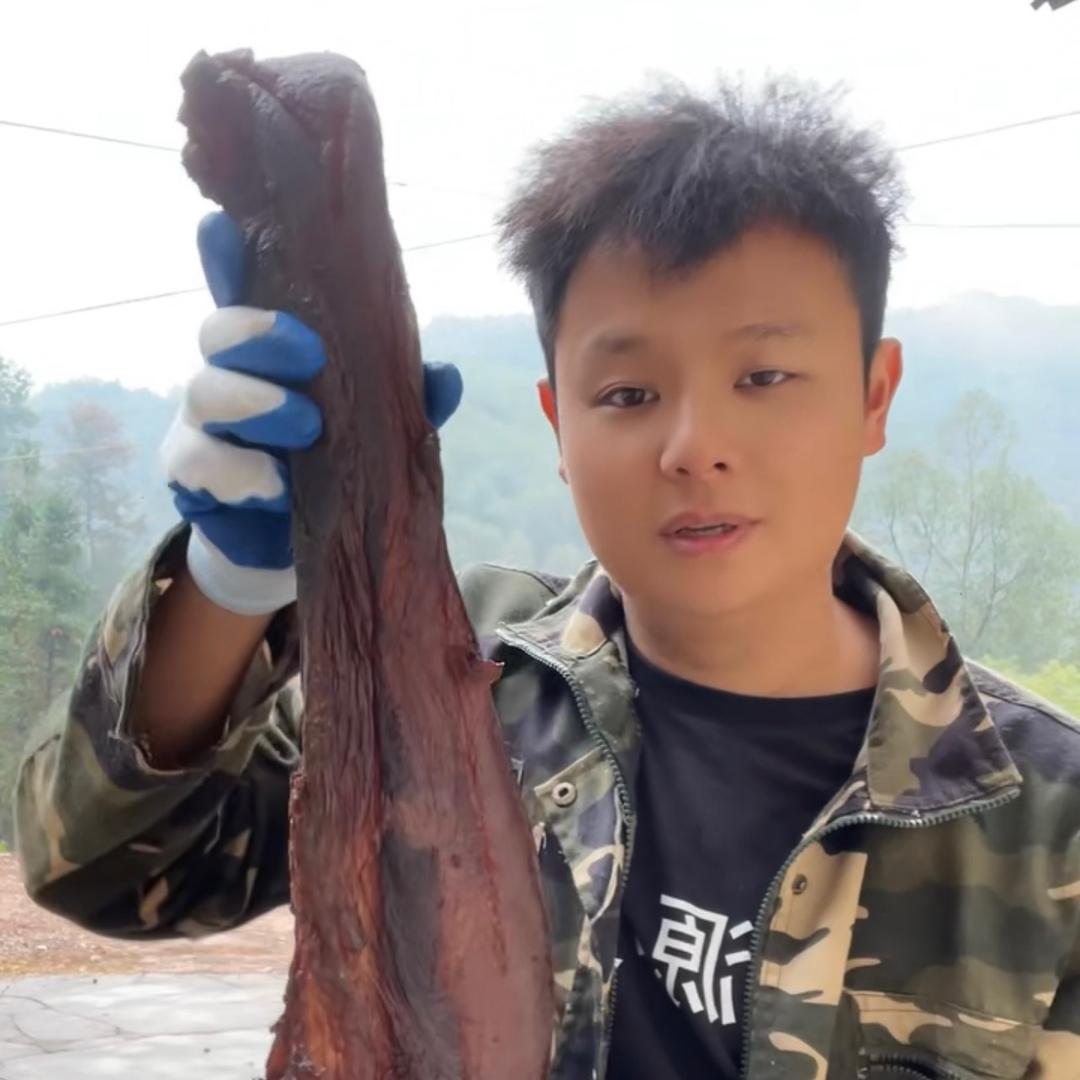 松树源.小江