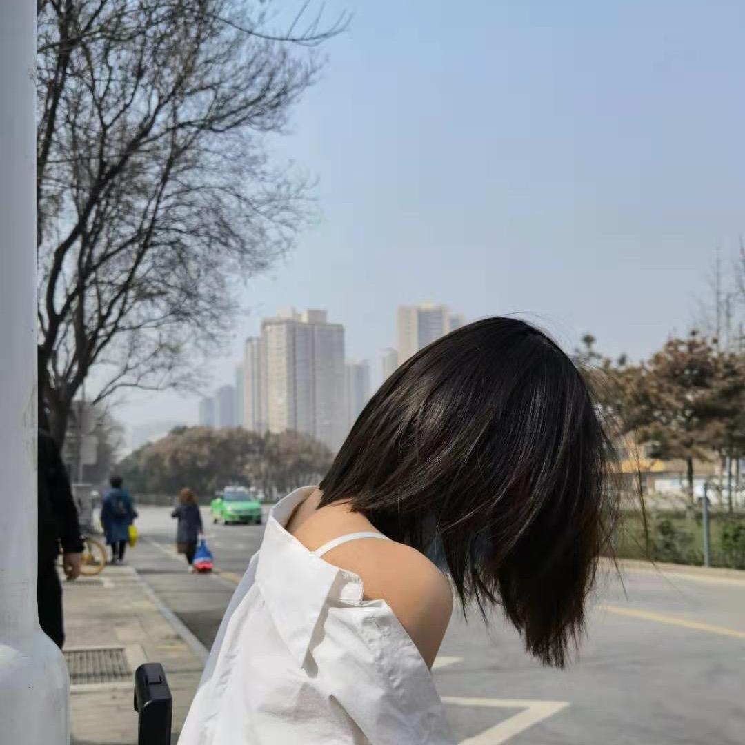 大脸猫。