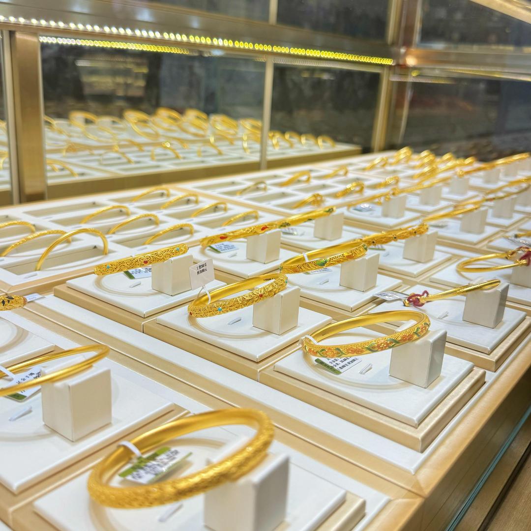 水贝银座金包银工厂店