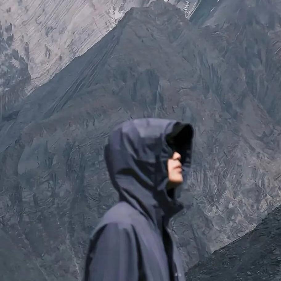 U.....
