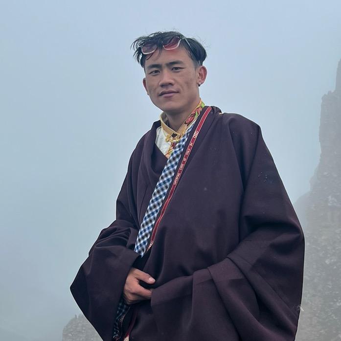 扎西次登