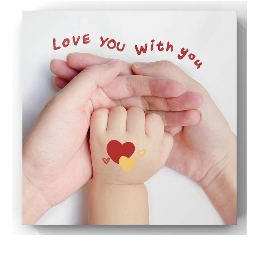 叼着奶瓶去逛街🍼