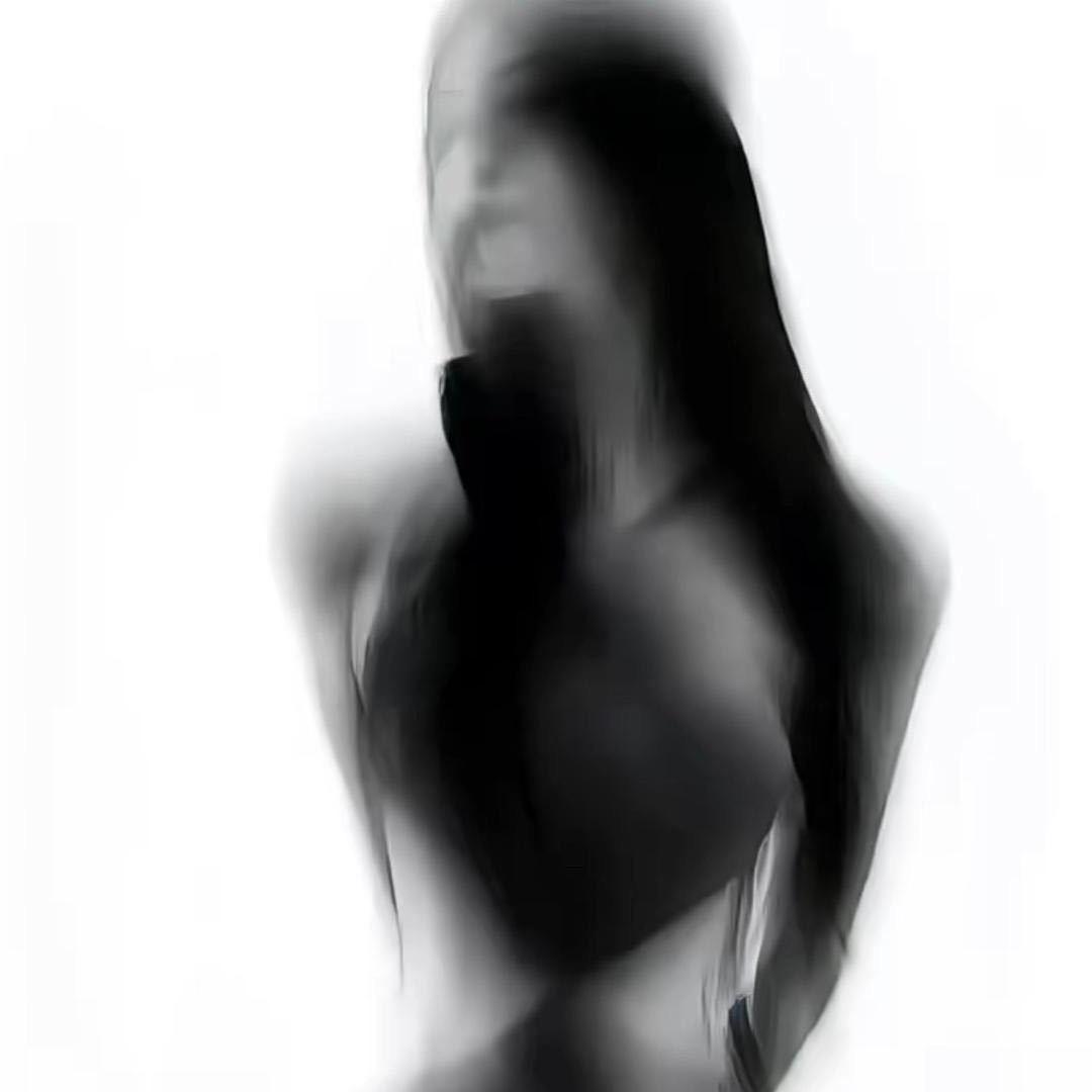前进的倩.