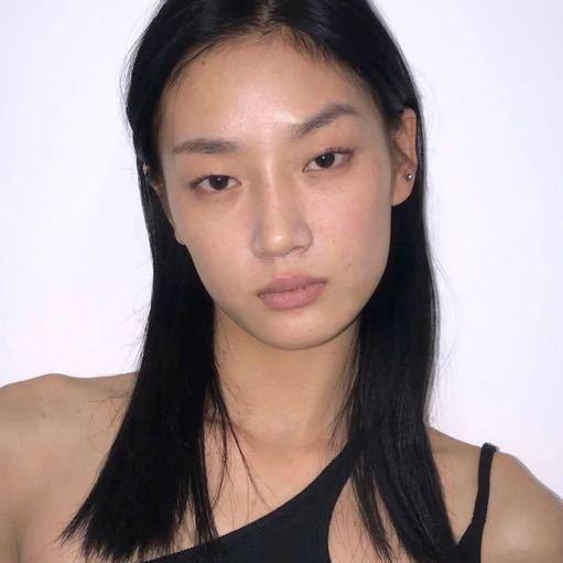 一坨麻花.
