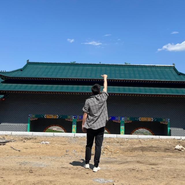 朗朗..