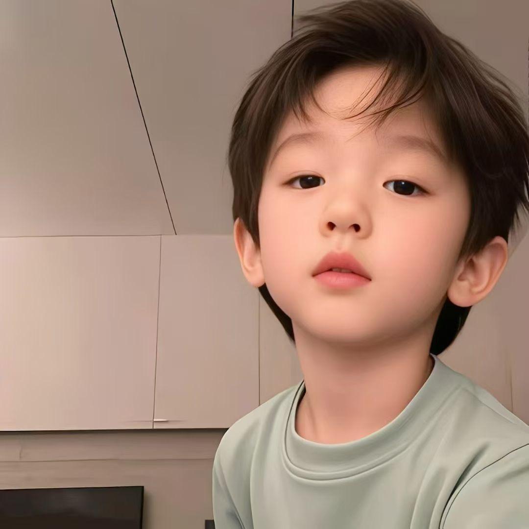 小L.