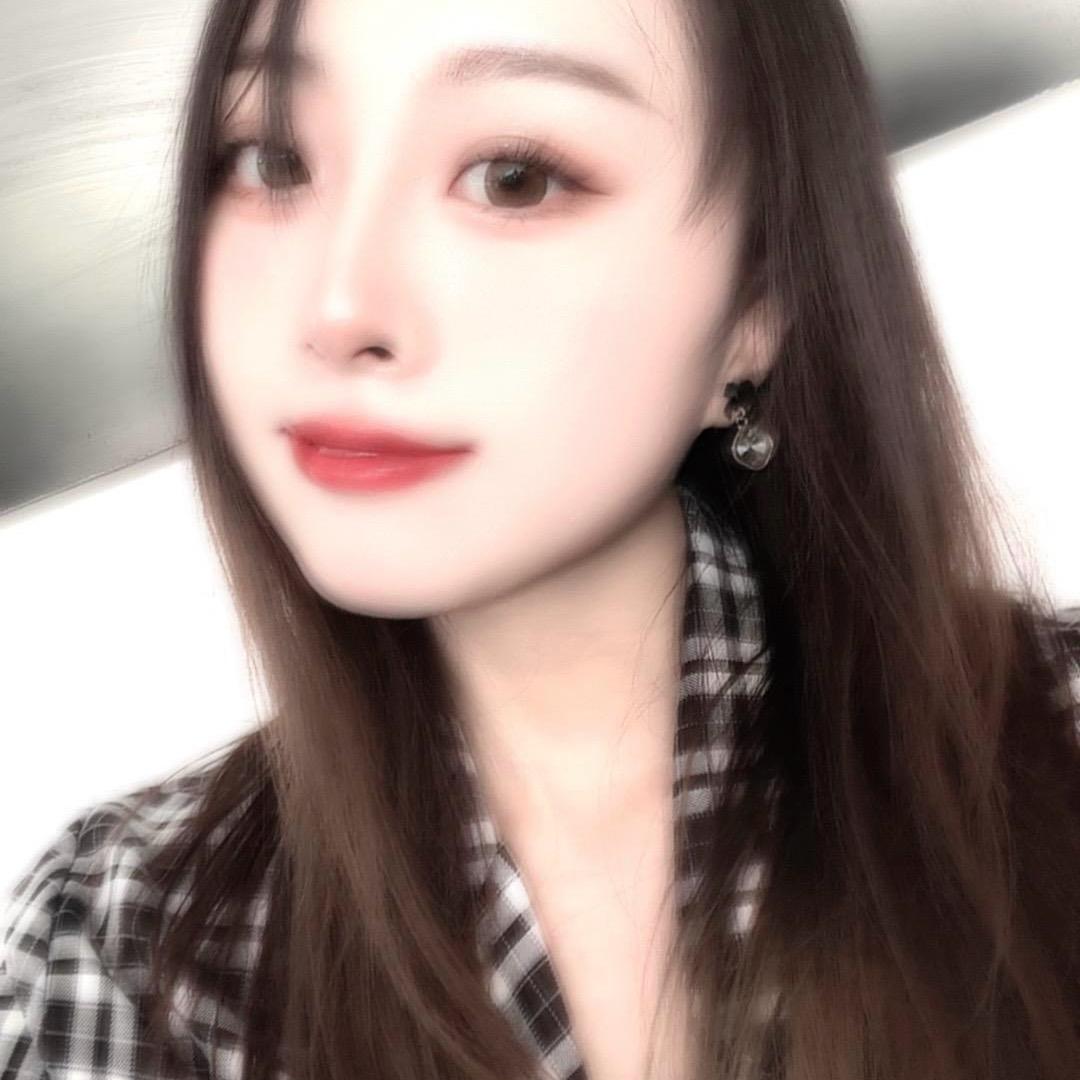 是妍妍吖