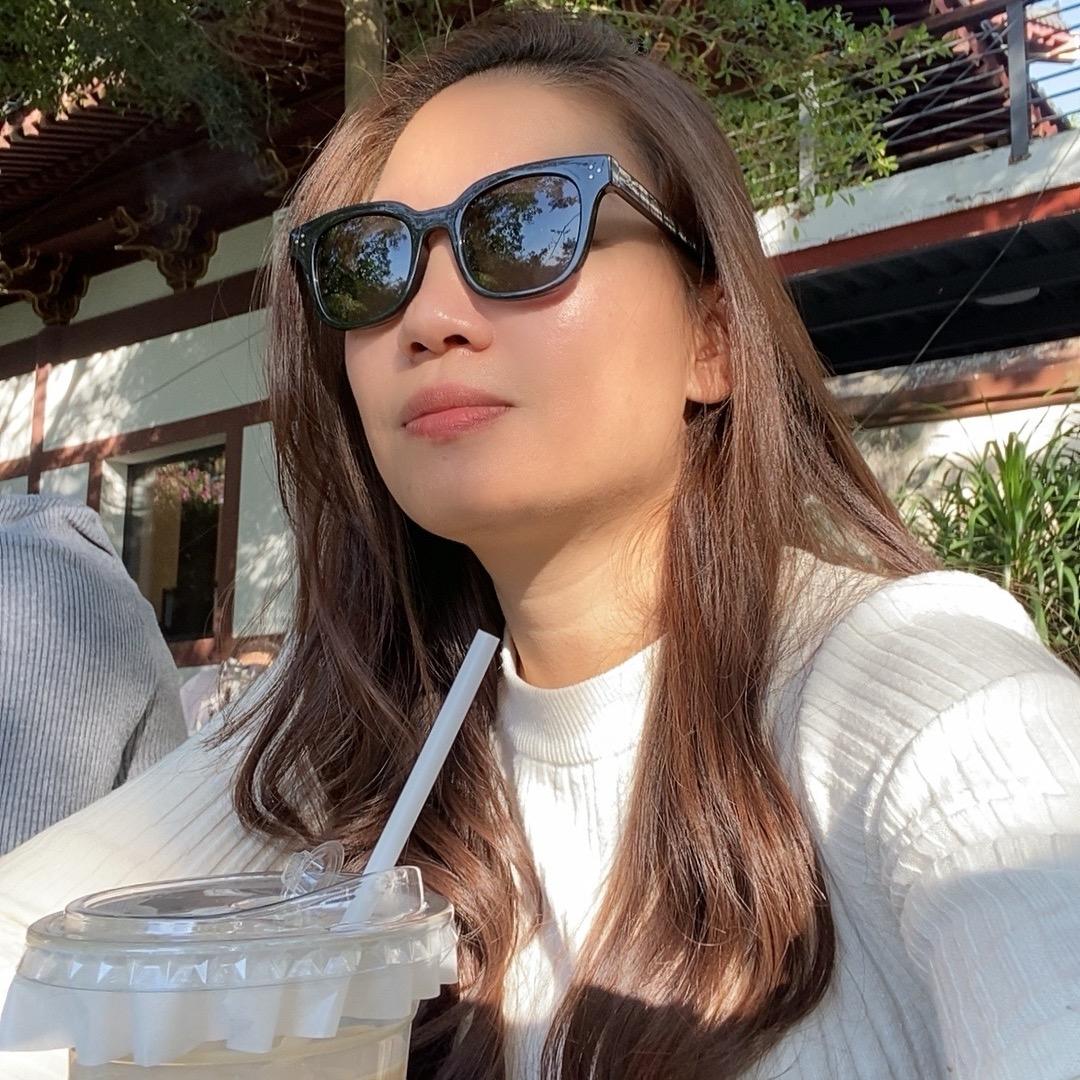 天空的萤火虫🌸