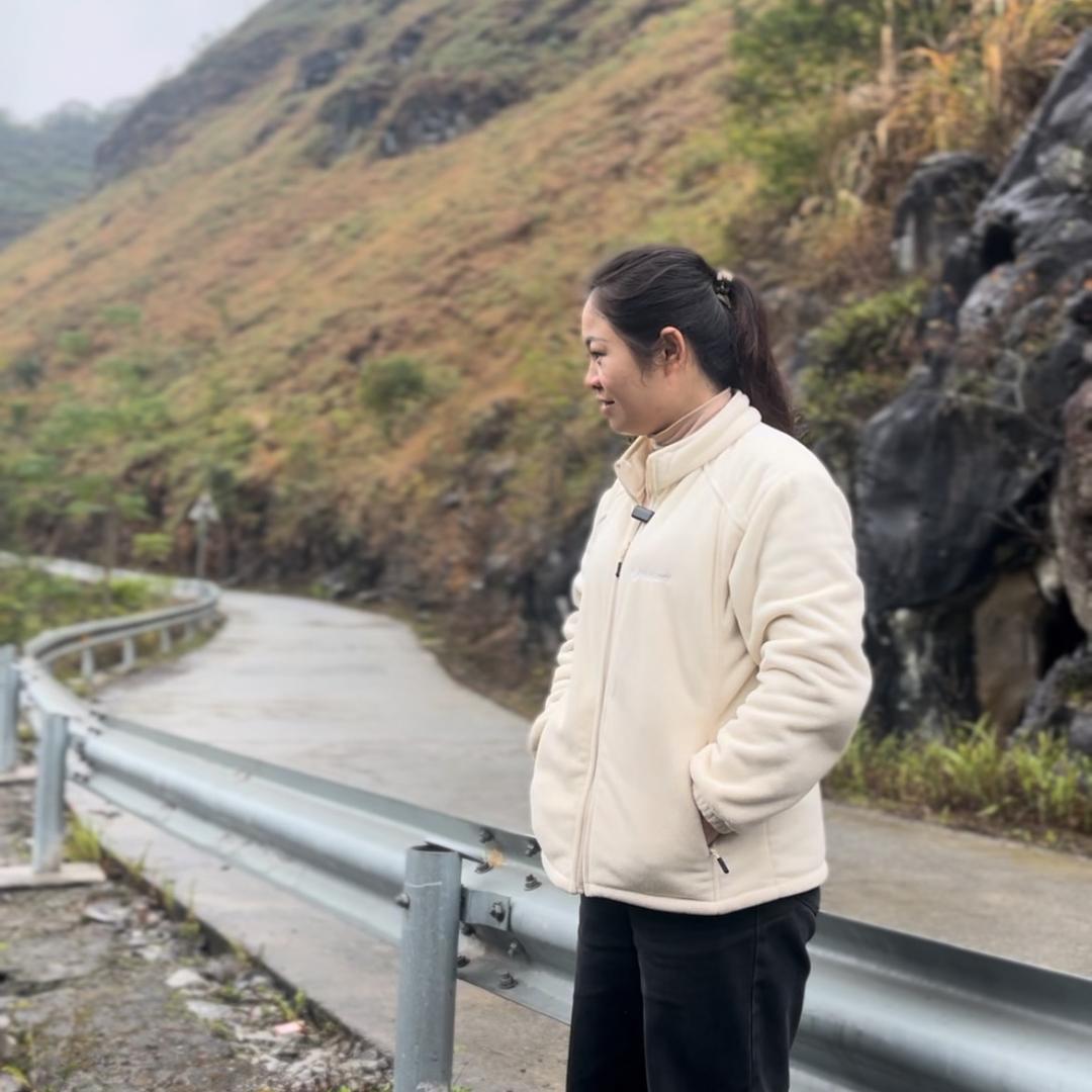 红红姐（微光正能量）