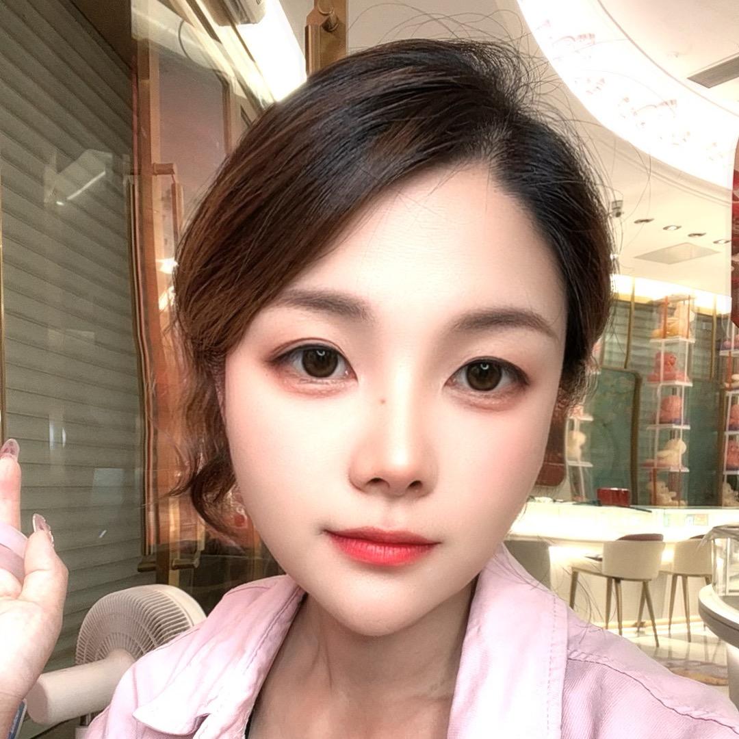 张小四……