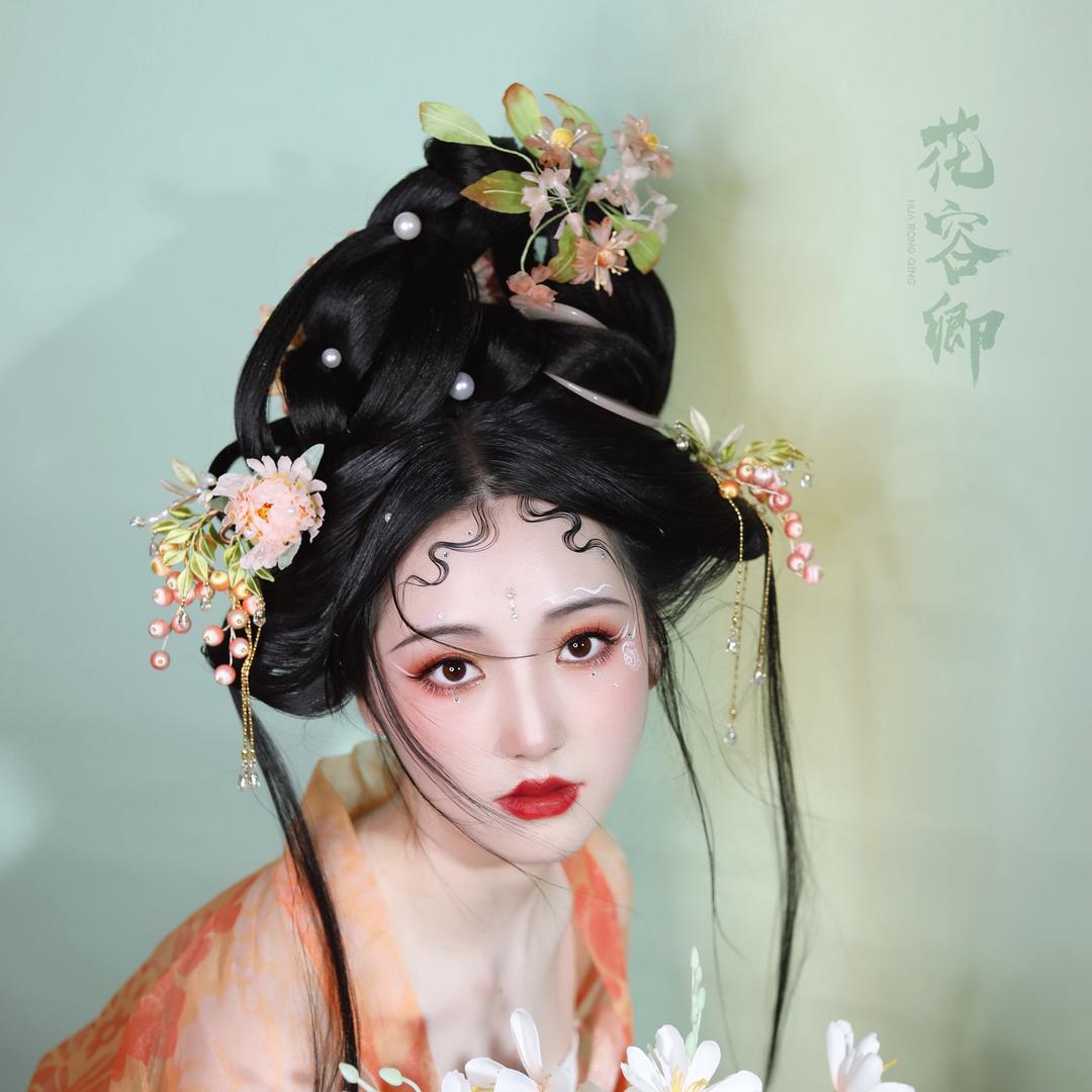 -花容卿-