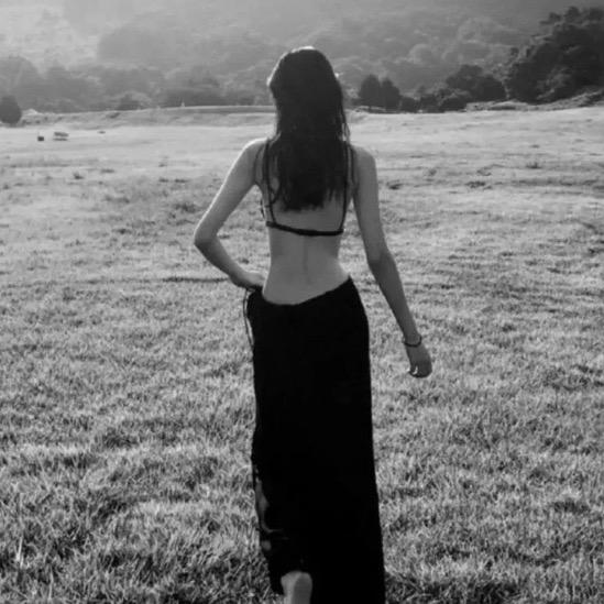 下雨天喝酒会发财