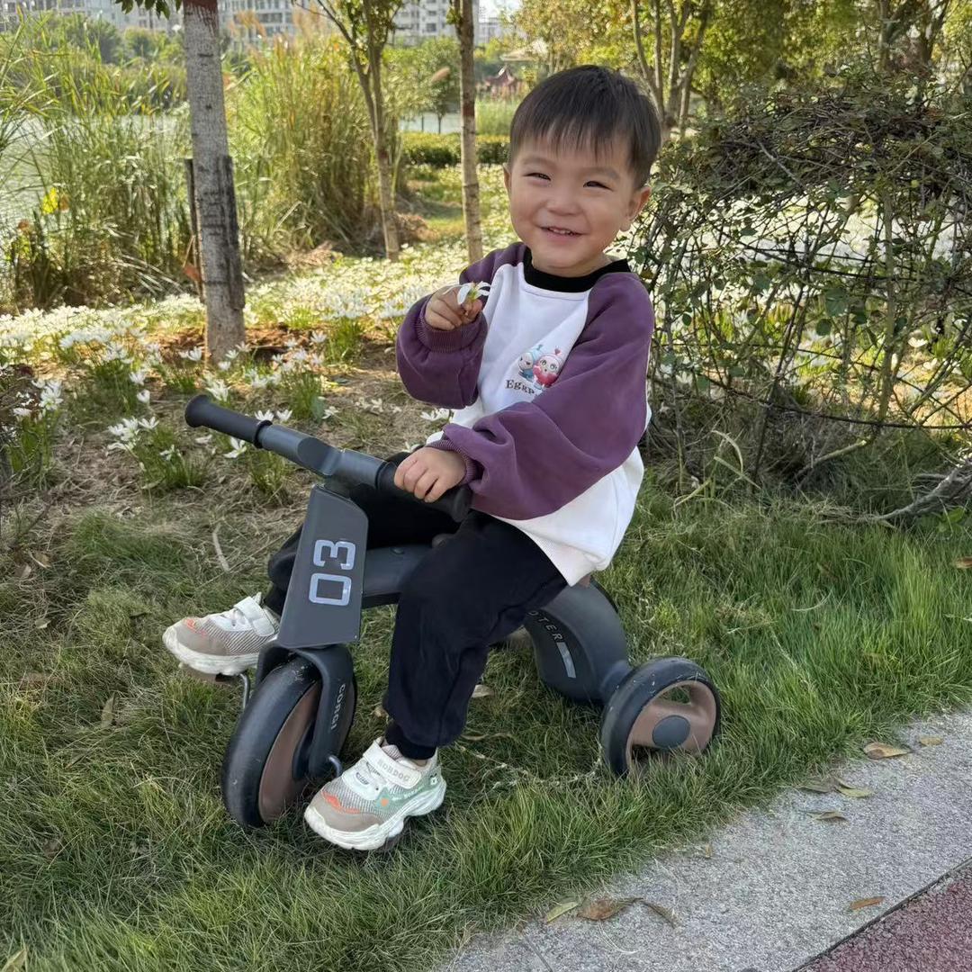 涵涵麻麻吖