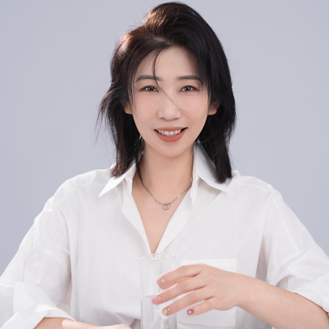 爱吃爱玩大妞子