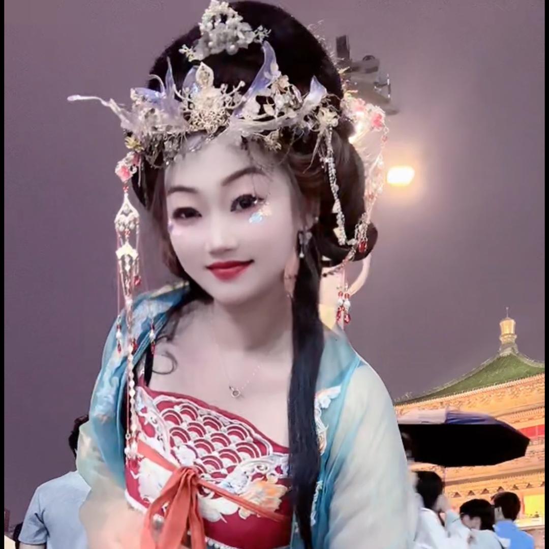 四川.灵儿