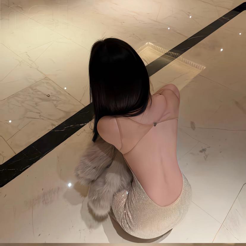 嗯