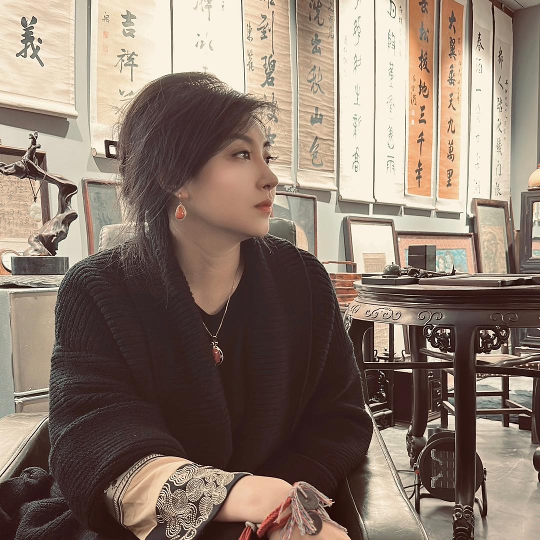 汲古山房