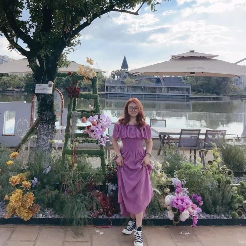 盒言己飯堂（李添珍）