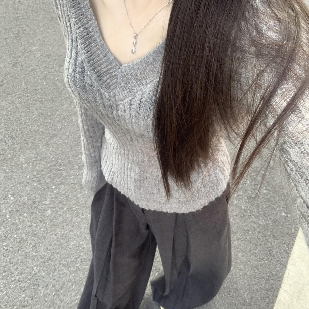 妍宝服饰