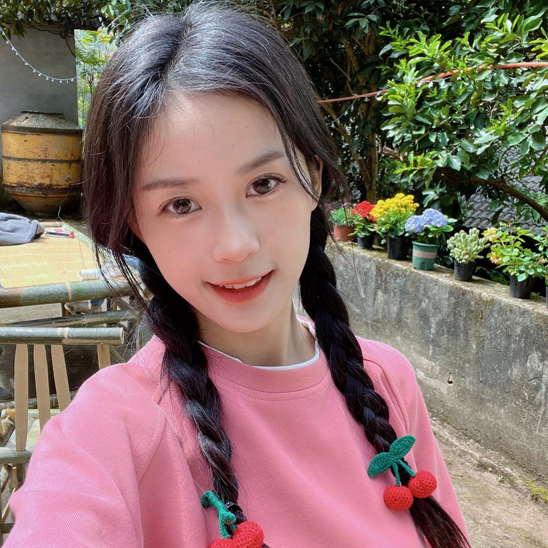 芳华🍒