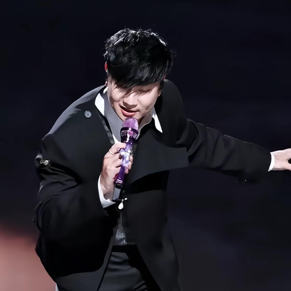 午夜地中海的玫瑰