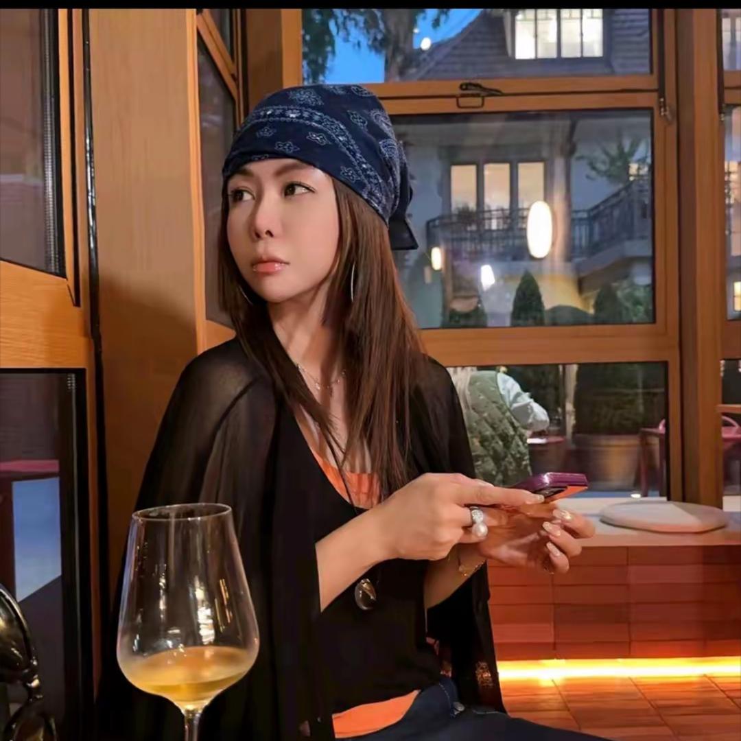 唐老板嘉玲姐时尚穿搭