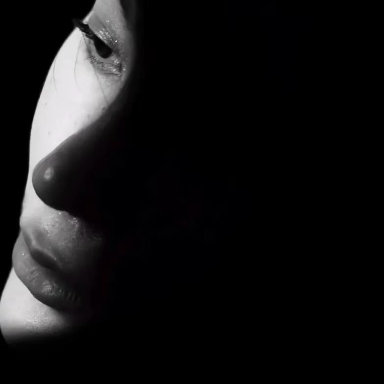 快让我睡一会