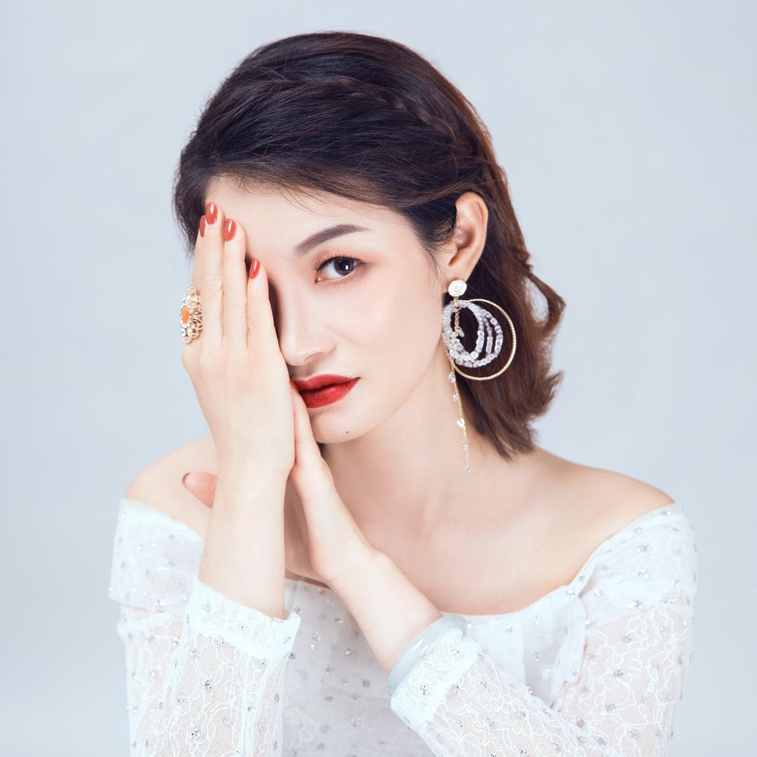 何姐-轻奢LEGO女装