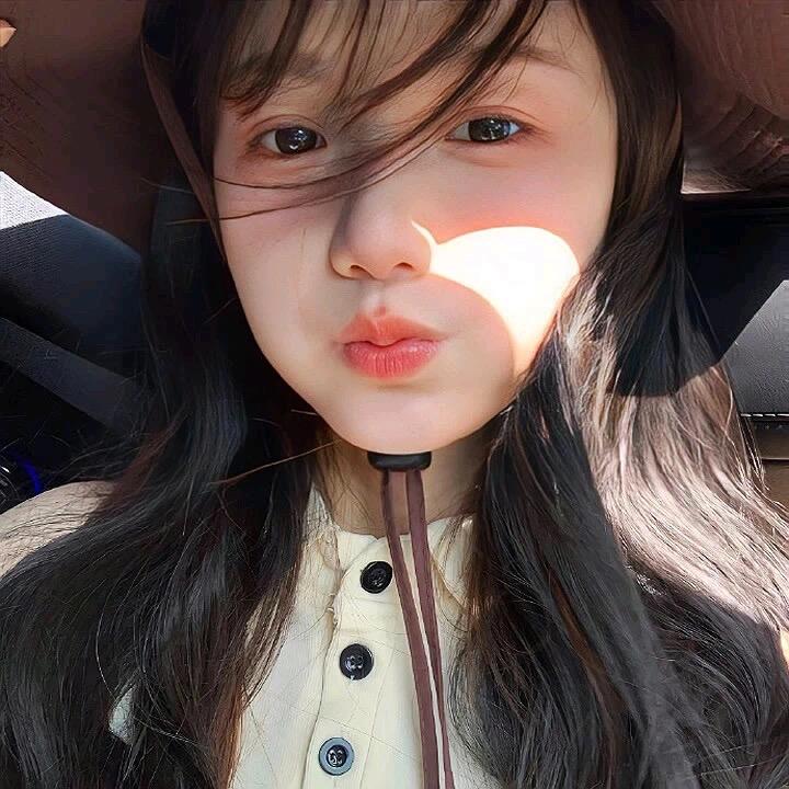 脑袋困掉啦ᥫᩣ